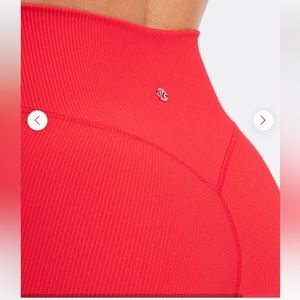 Buff bunny vibrant red ribbed legging